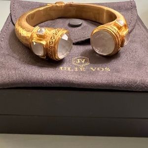 Julie Vos Catalina Cuff